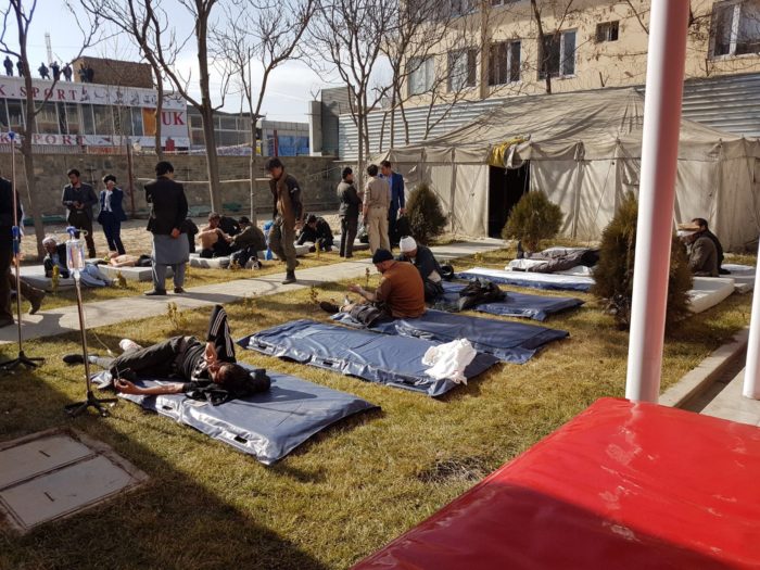Esterno del Centro chirurgico di EMERGENCY a Kabul in Afghansitan
