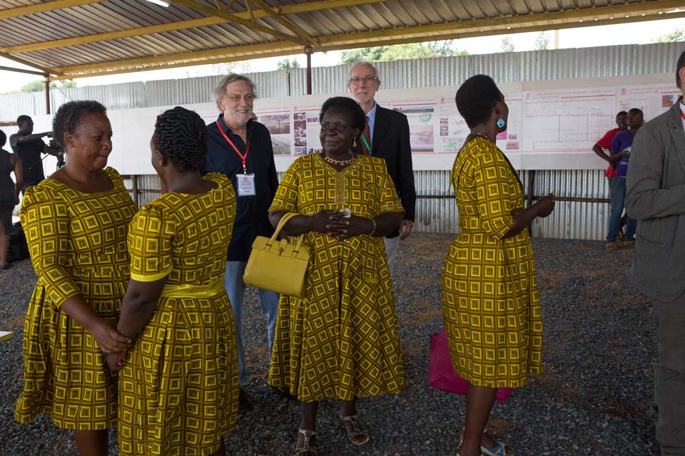 A moment of the ceremony for the beginning of the construction works of the Centre of excellence for Paediatric Surgery in Uganda
