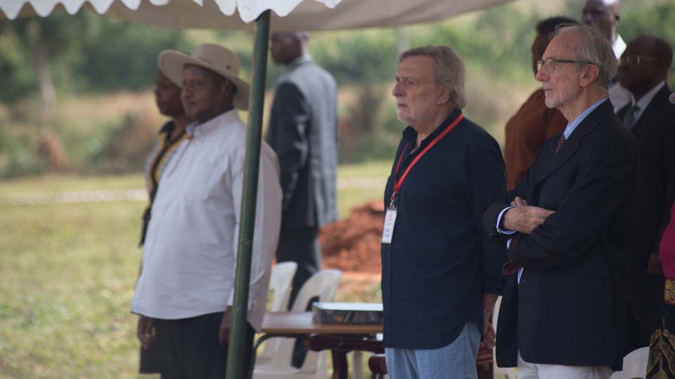 A moment of the ceremony for the beginning of the construction works of the Centre of excellence for Paediatric Surgery in Uganda