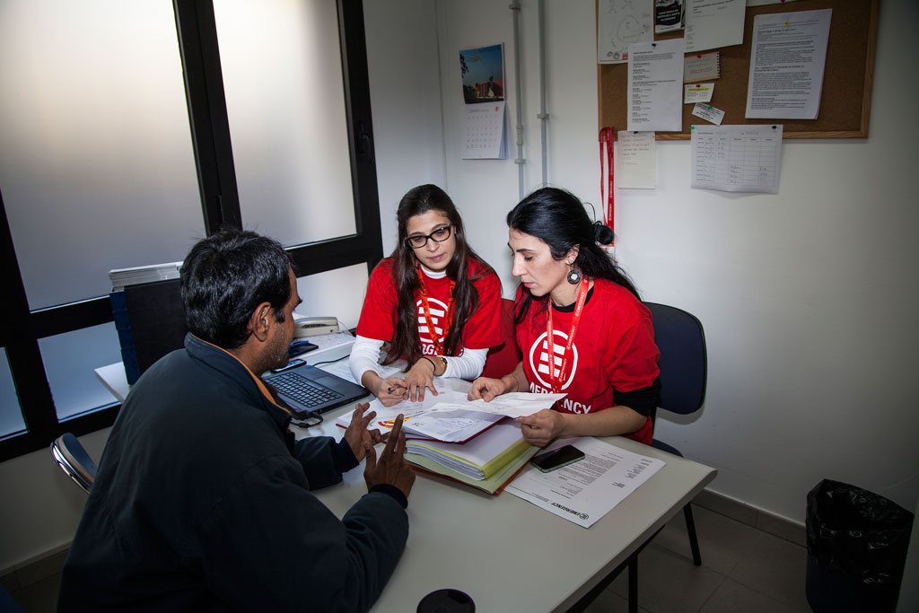 I mediatori di EMERGENCY al lavoro